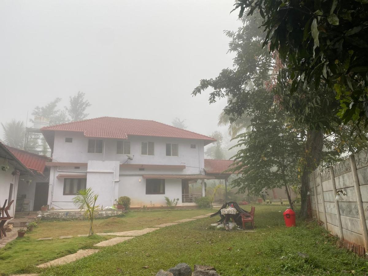 Greenhouse Homestay Siddapura  Exterior foto